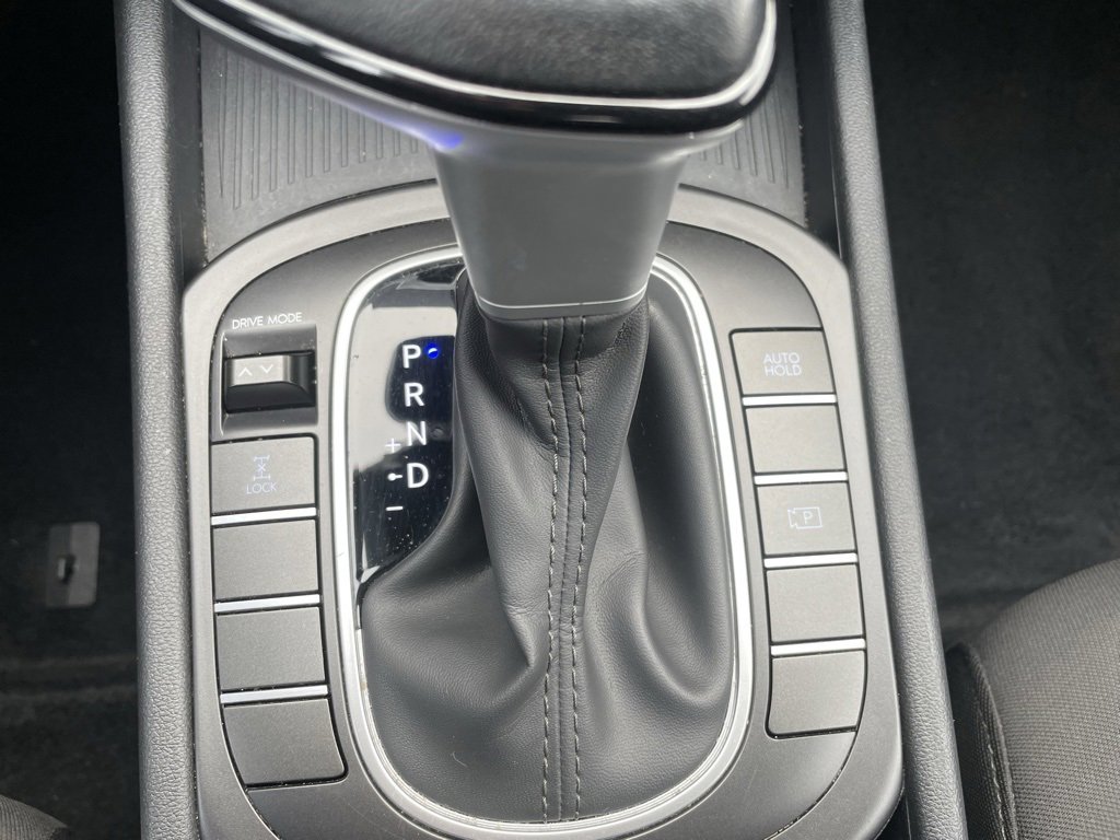 Used 2024 Hyundai Kona SEL image 16