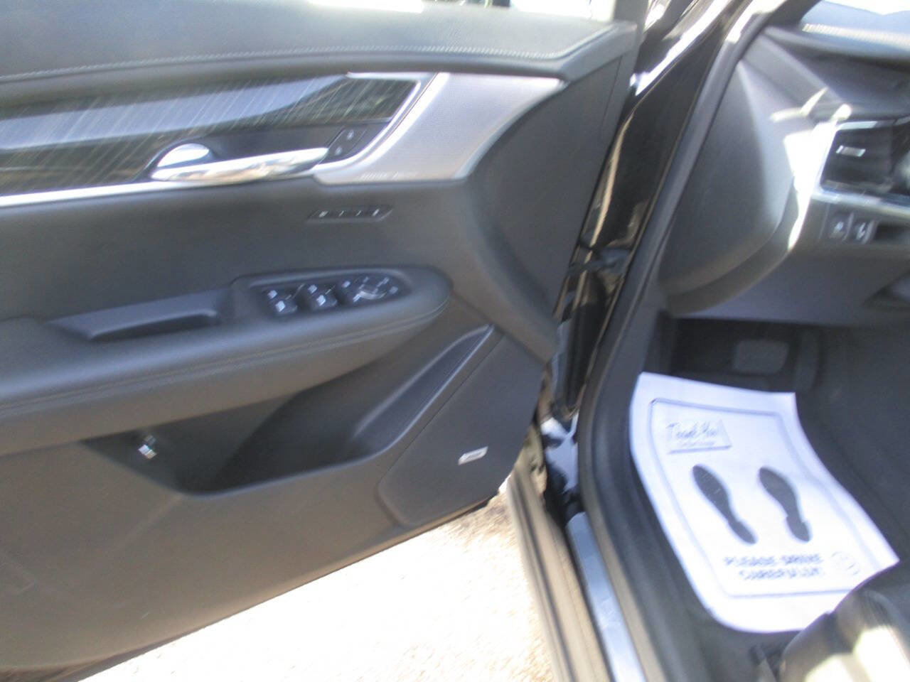 Used 2021 Cadillac XT6 Premium Luxury image 20