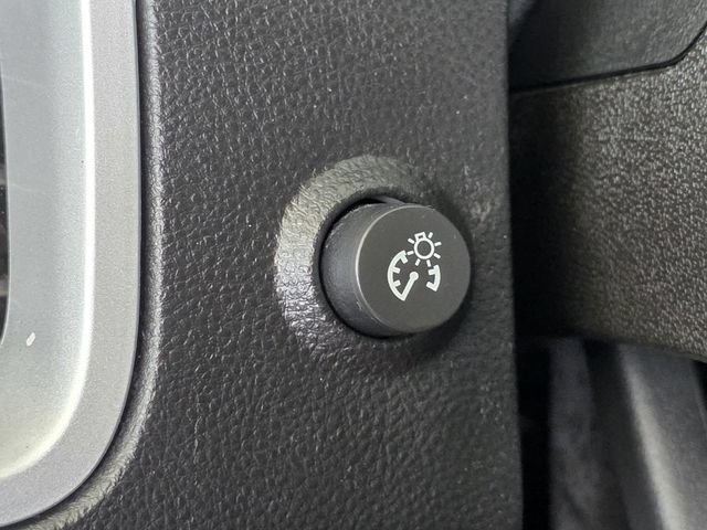 Used 2011 Chevrolet Equinox LT w/ LPO, Protection Package FWD image 19