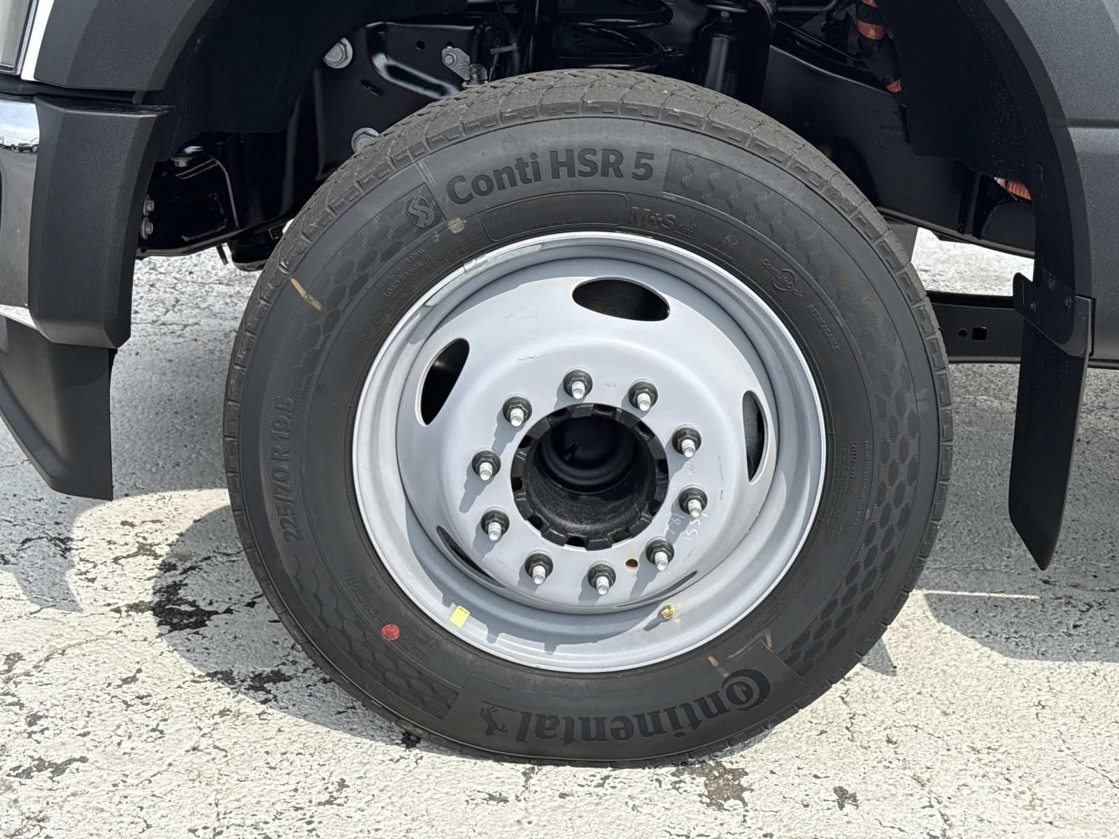 New 2026 Ford F450 XL RWD image 9