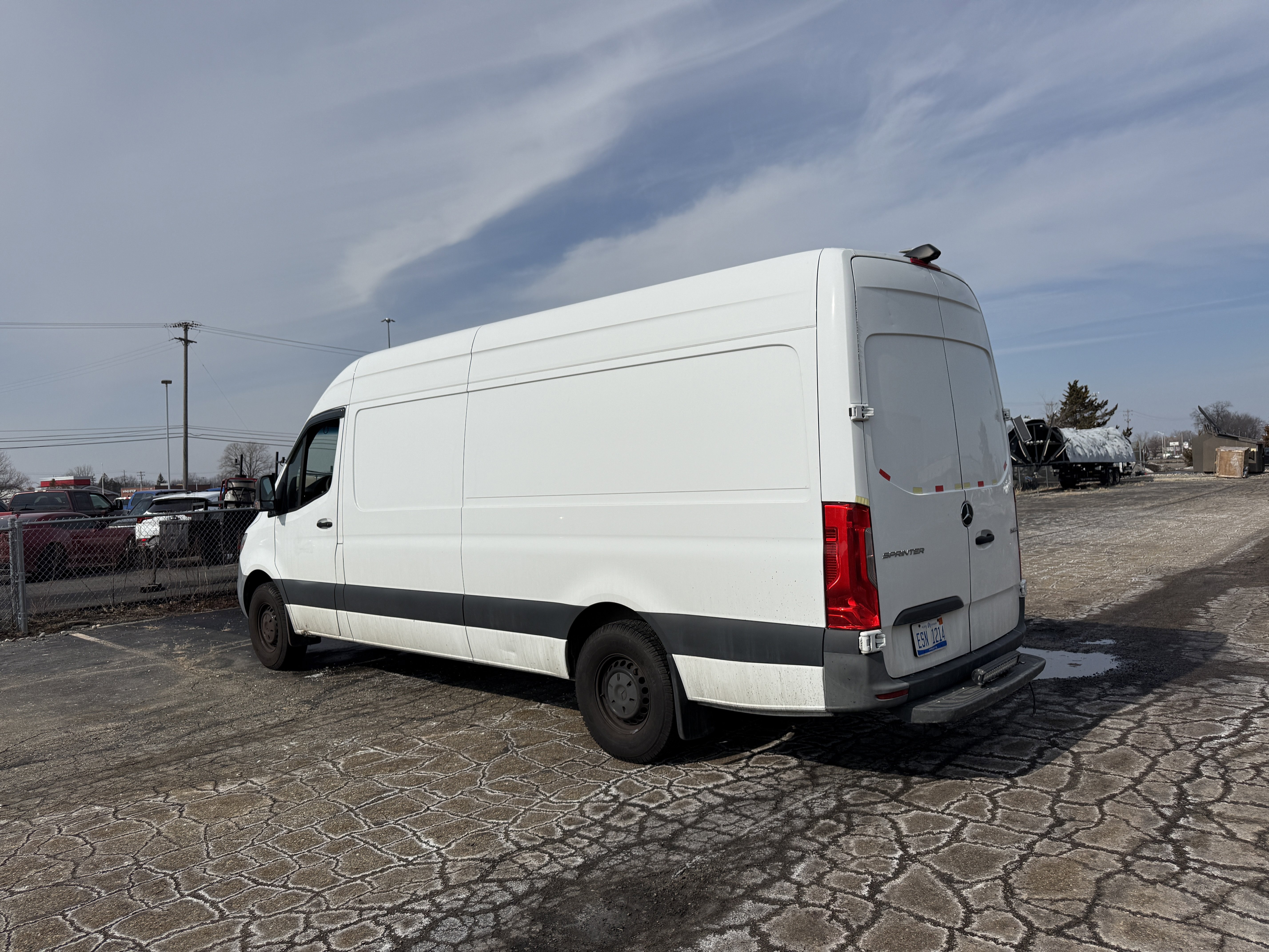 Used 2020 Mercedes-Benz Sprinter 2500 image 4