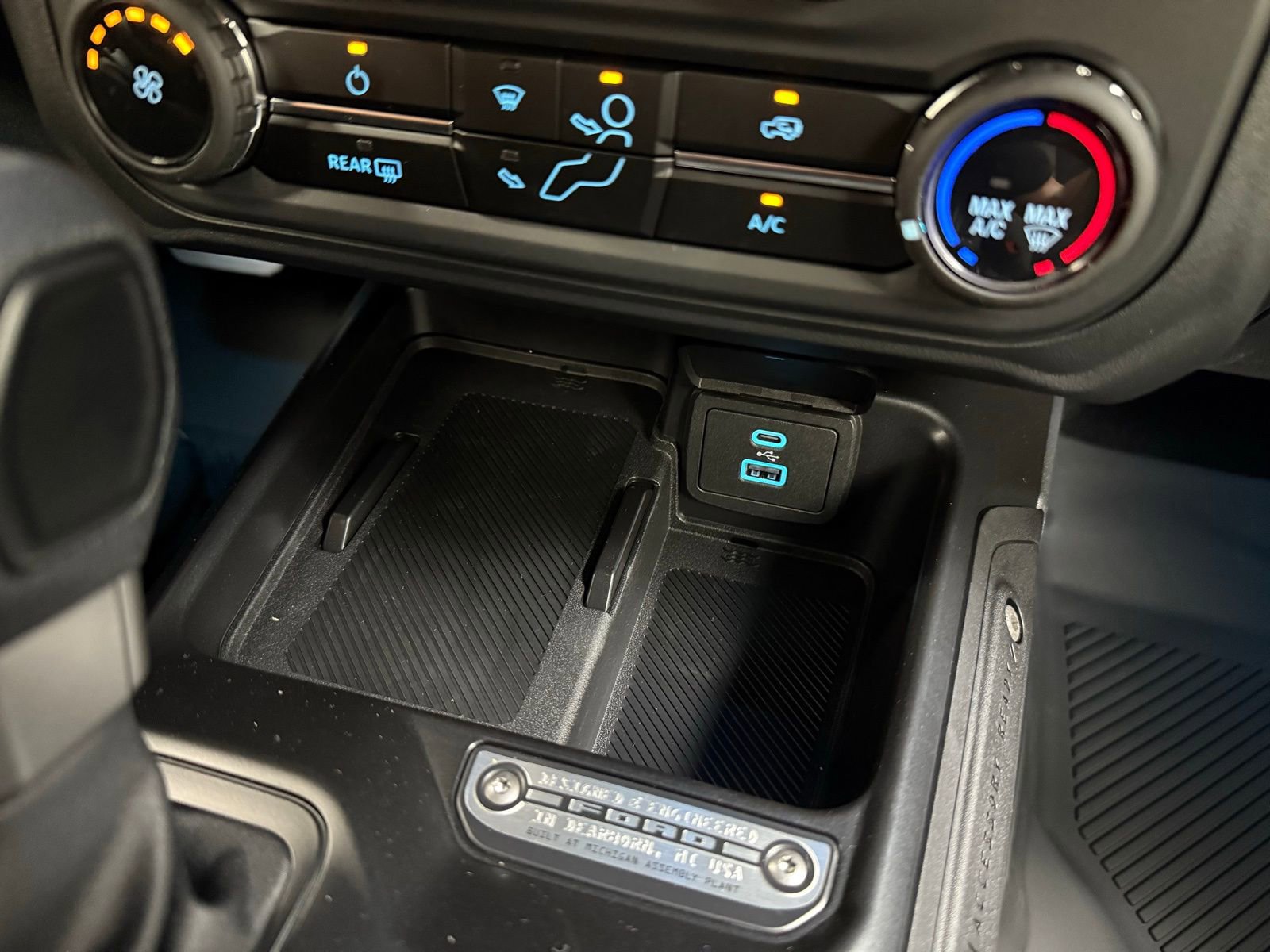 New 2025 Ford Bronco 4-Door w/ Sasquatch Package image 15