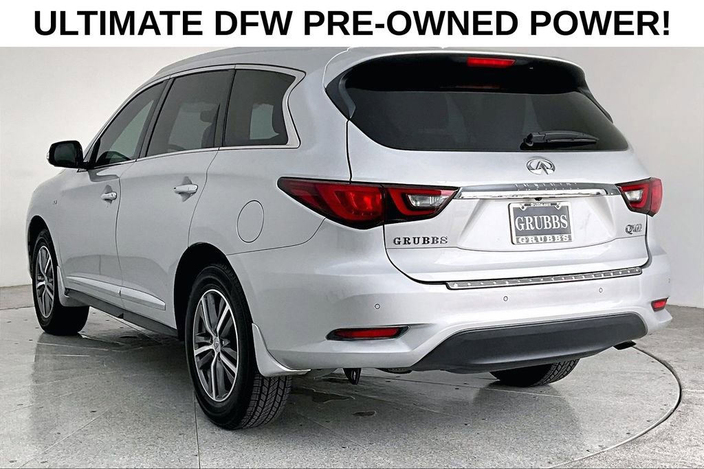 Used 2020 INFINITI QX60 Luxe w/ Essential Package FWD image 2