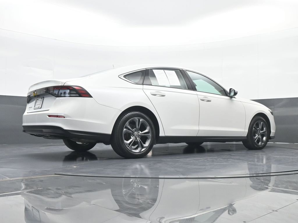 Used 2023 Honda Accord EX image 60