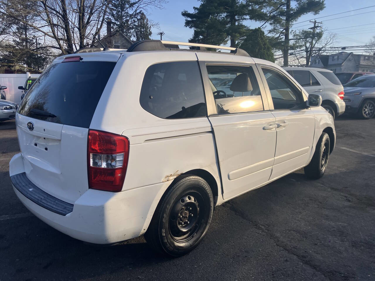 Used 2008 Kia Sedona w/ Convenience Pkg image 7