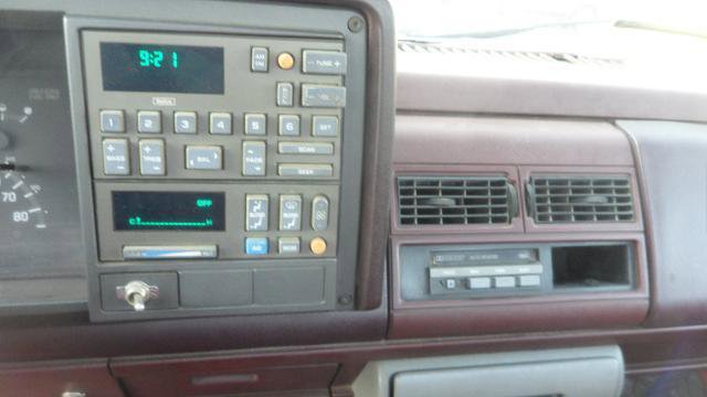 Used 1992 Chevrolet Silverado 2500 4x4 Regular Cab image 24