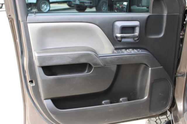 Used 2015 Chevrolet Silverado 2500 W/T AWD/4WD image 34