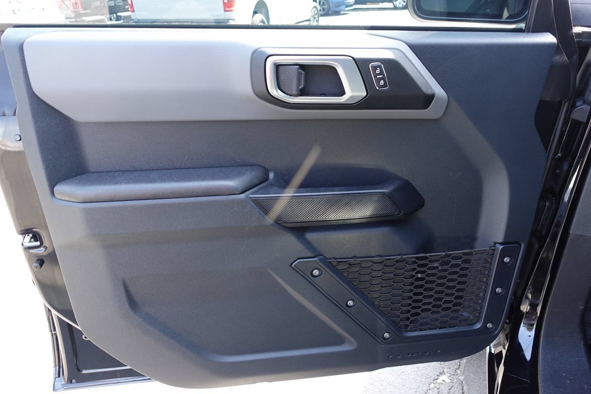 Used 2024 Ford Bronco Big Bend AWD/4WD image 14
