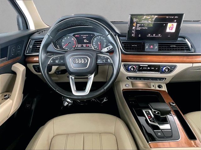 Used 2021 Audi Q5 2.0T Premium w/ Convenience Package AWD/4WD image 7