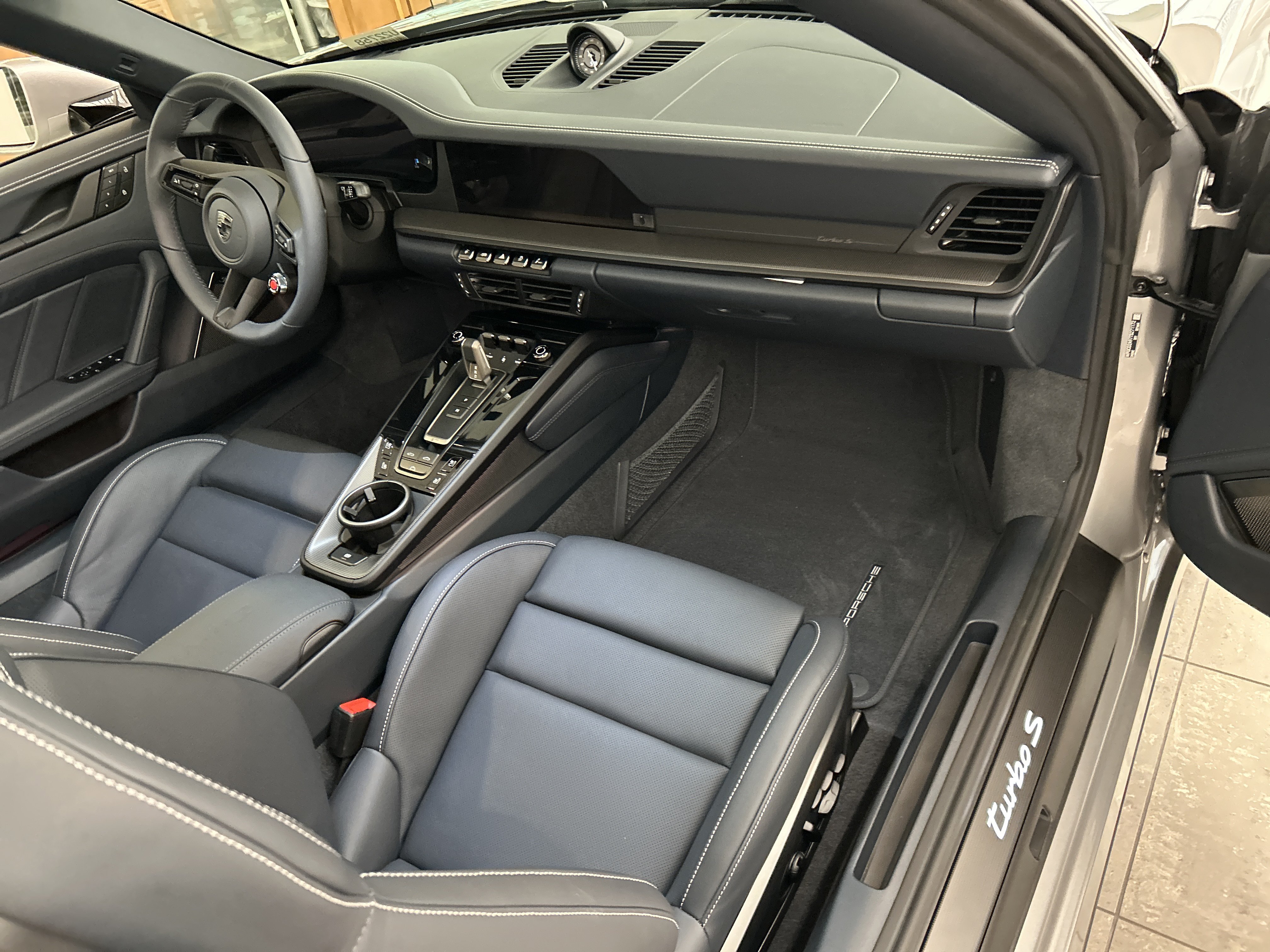Used 2026 Porsche 911 Turbo S AWD/4WD image 44
