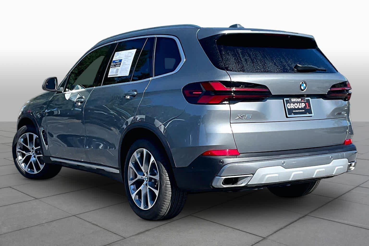 Used 2026 BMW X5 sDrive40i RWD image 12