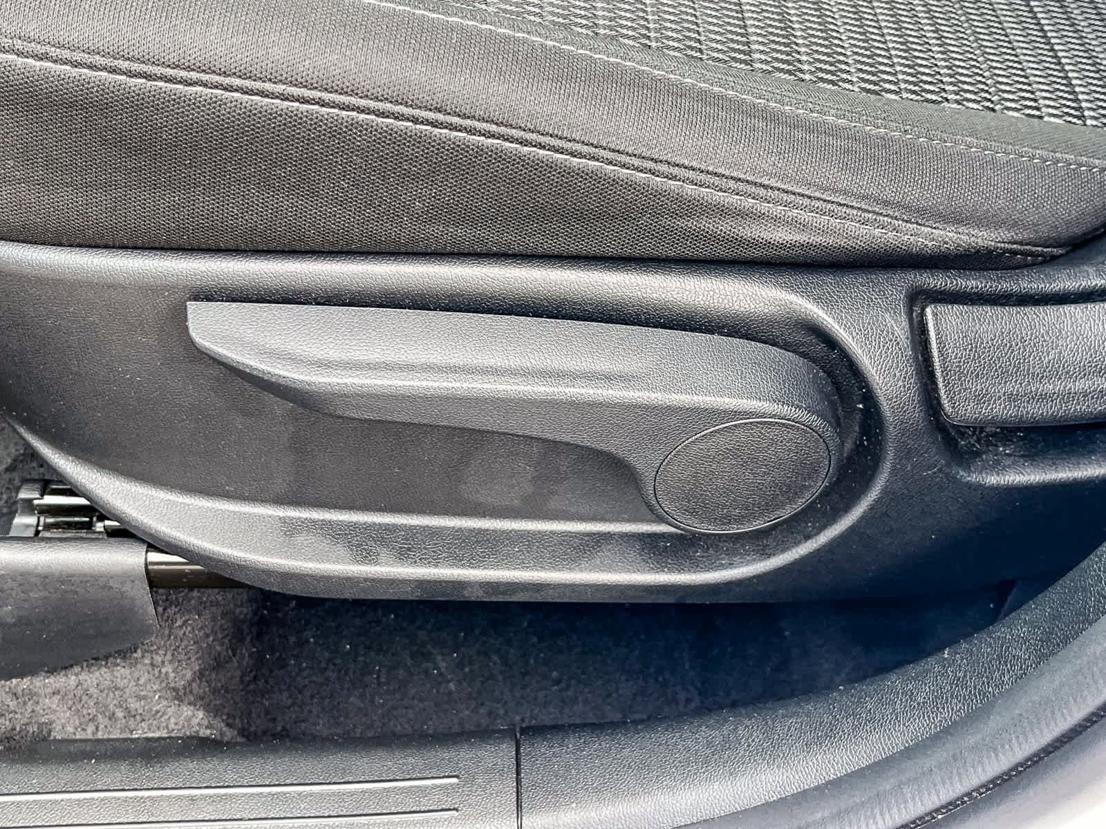 Used 2023 Kia Sorento LX image 20