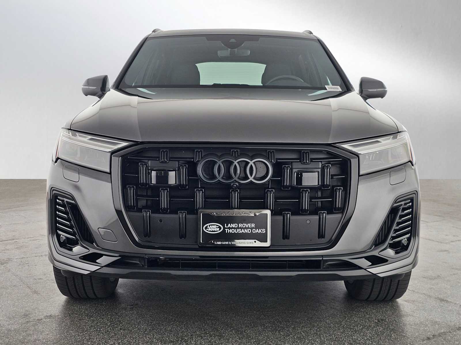 Used 2025 Audi Q7 3.0T Premium Plus w/ Premium Plus Package AWD/4WD image 8