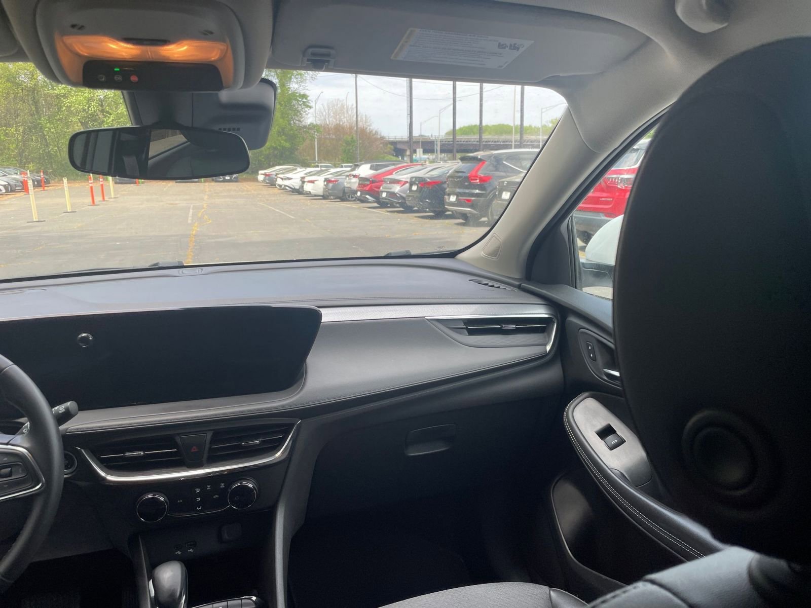 Used 2025 Buick Encore GX Preferred image 34