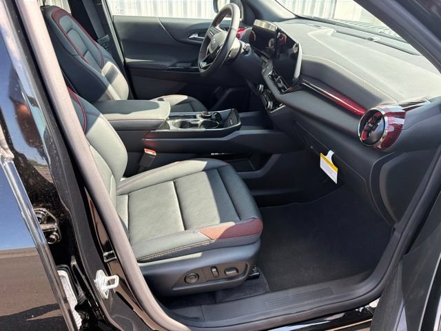 New 2026 Chevrolet Equinox RS w/ Convenience Package III AWD/4WD image 19