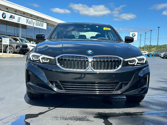 New 2026 BMW 330i xDrive Sedan w/ Premium Package AWD/4WD image 2