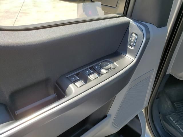 Used 2023 Ford F350 XLT w/ 360-Degree Camera Package AWD/4WD image 12