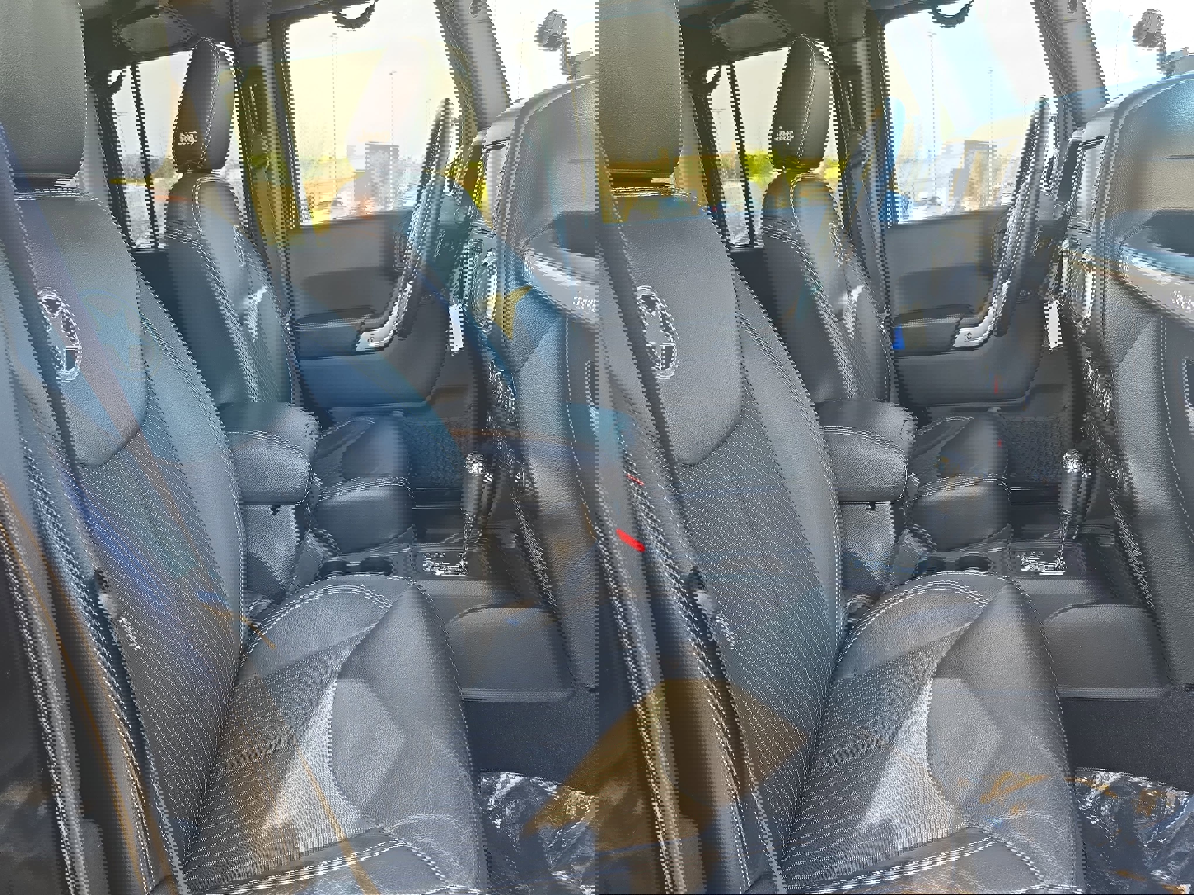 Used 2015 Jeep Wrangler Unlimited Sport image 10