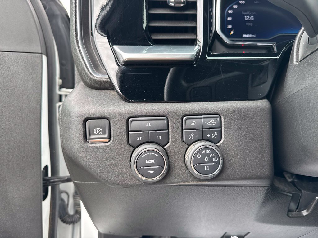 Used 2025 Chevrolet Silverado 2500 LT w/ Safety Package AWD/4WD image 12