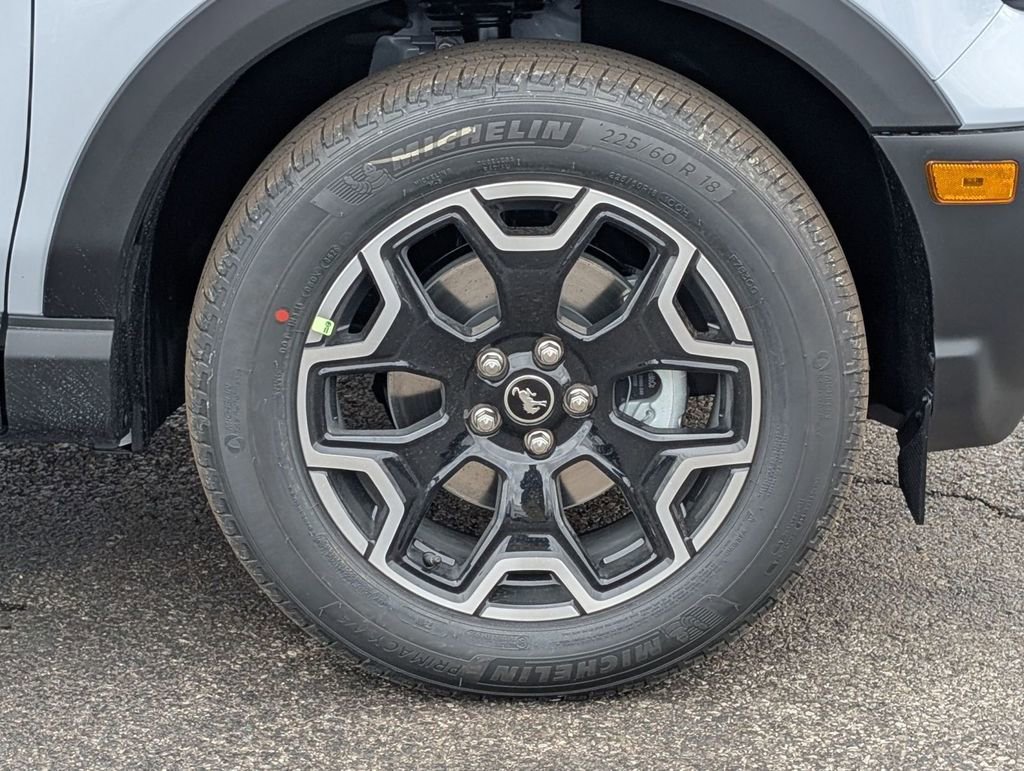 New 2026 Ford Bronco Sport Outer Banks image 17