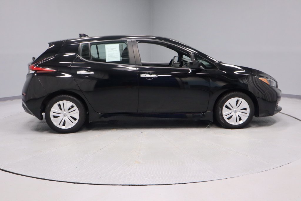 Used 2025 Nissan Leaf S FWD image 5
