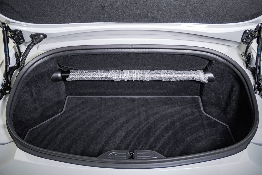 New 2026 Aston Martin V8 Vantage S image 35