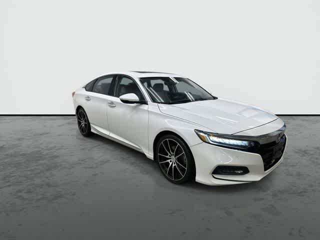Used 2018 Honda Accord Touring image 5