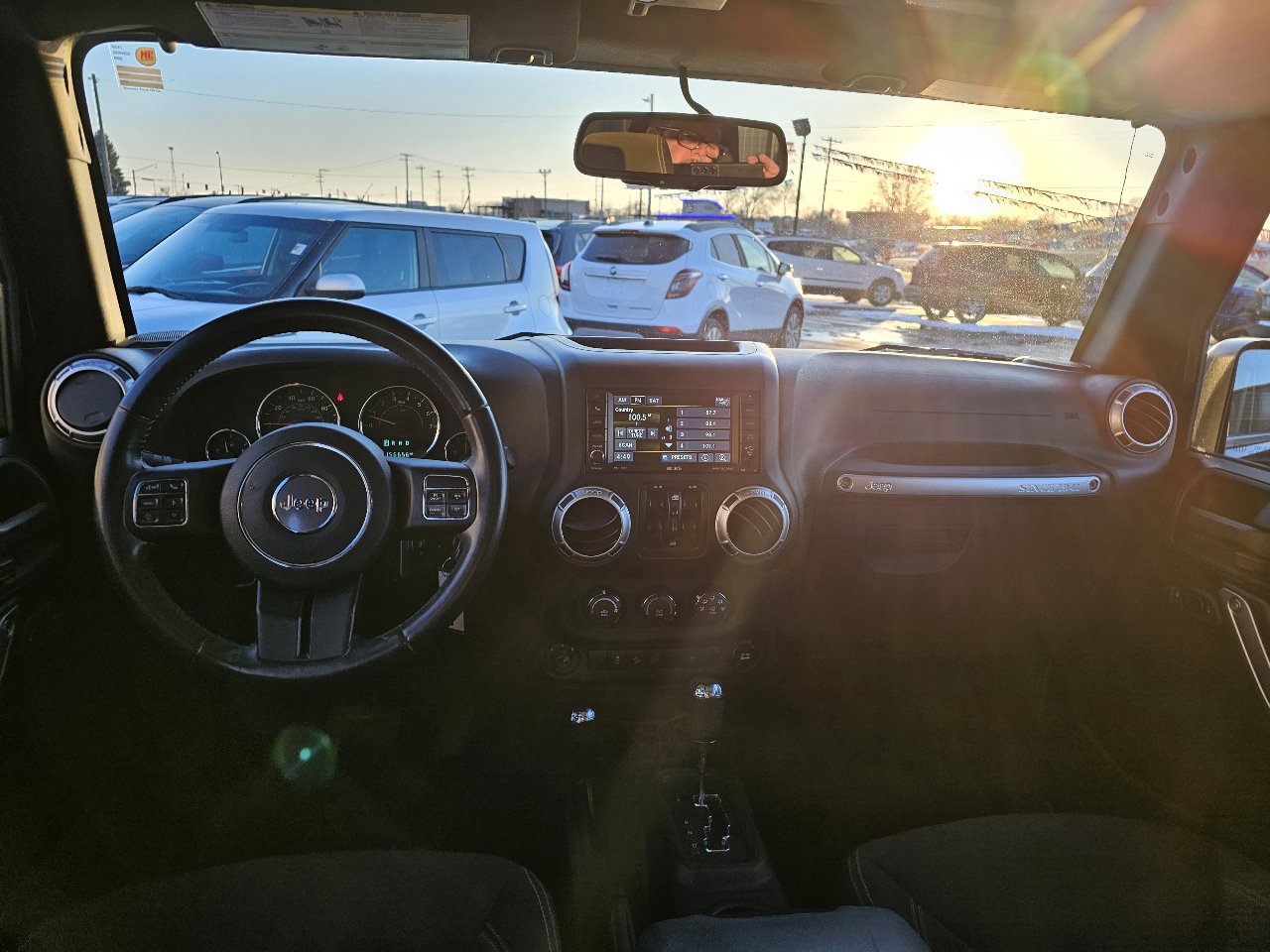 Used 2015 Jeep Wrangler Unlimited Sahara w/ Connectivity Group image 3