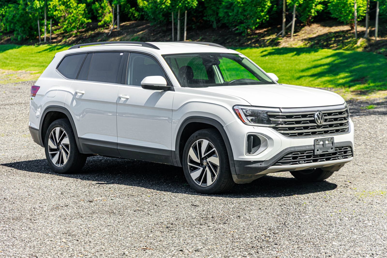 Used 2024 Volkswagen Atlas SE AWD/4WD image 12