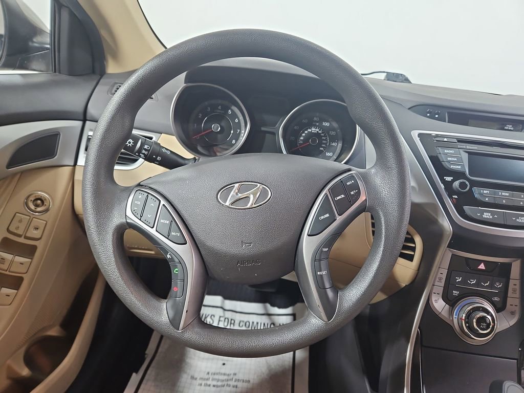 Used 2013 Hyundai Elantra GLS w/ Preferred Pkg FWD image 15