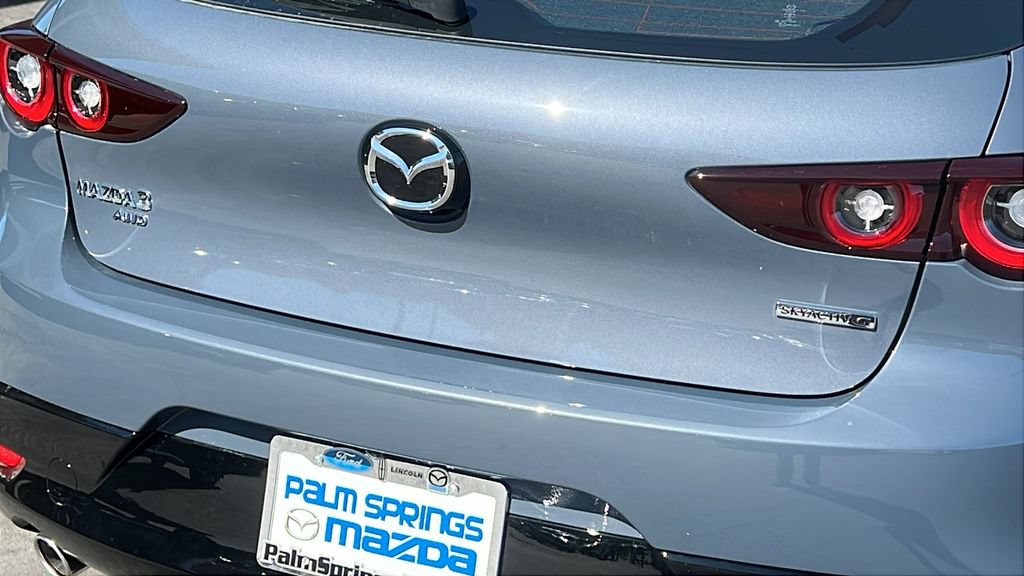 New 2025 MAZDA MAZDA3 Carbon AWD/4WD image 9