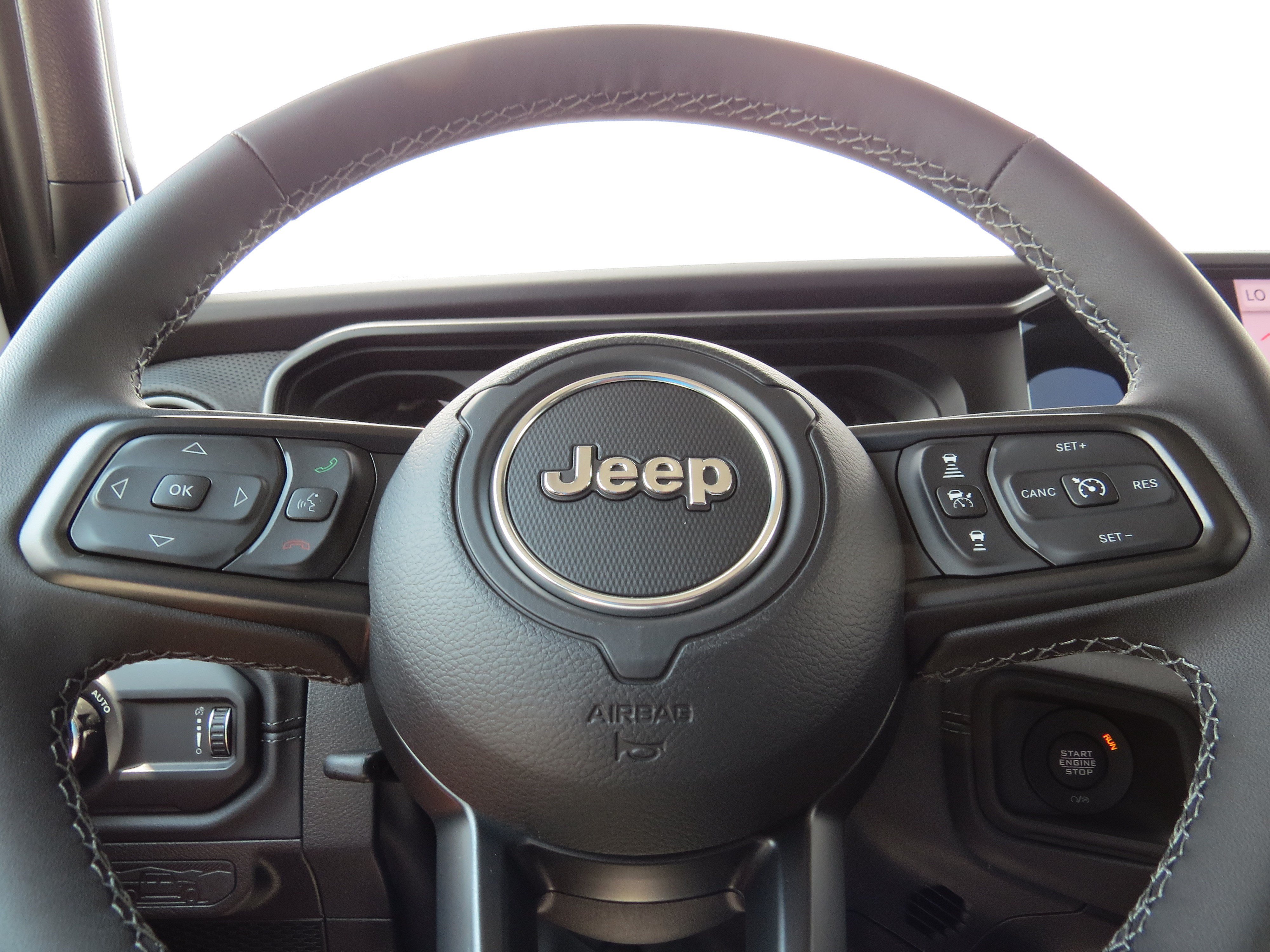 New 2026 Jeep Gladiator Mojave AWD/4WD image 17