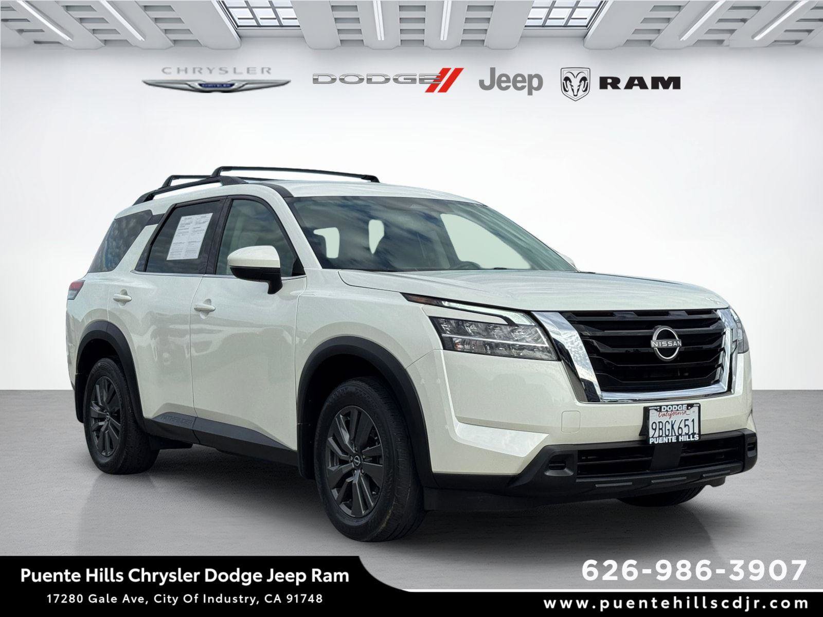 Used 2022 Nissan Pathfinder SV