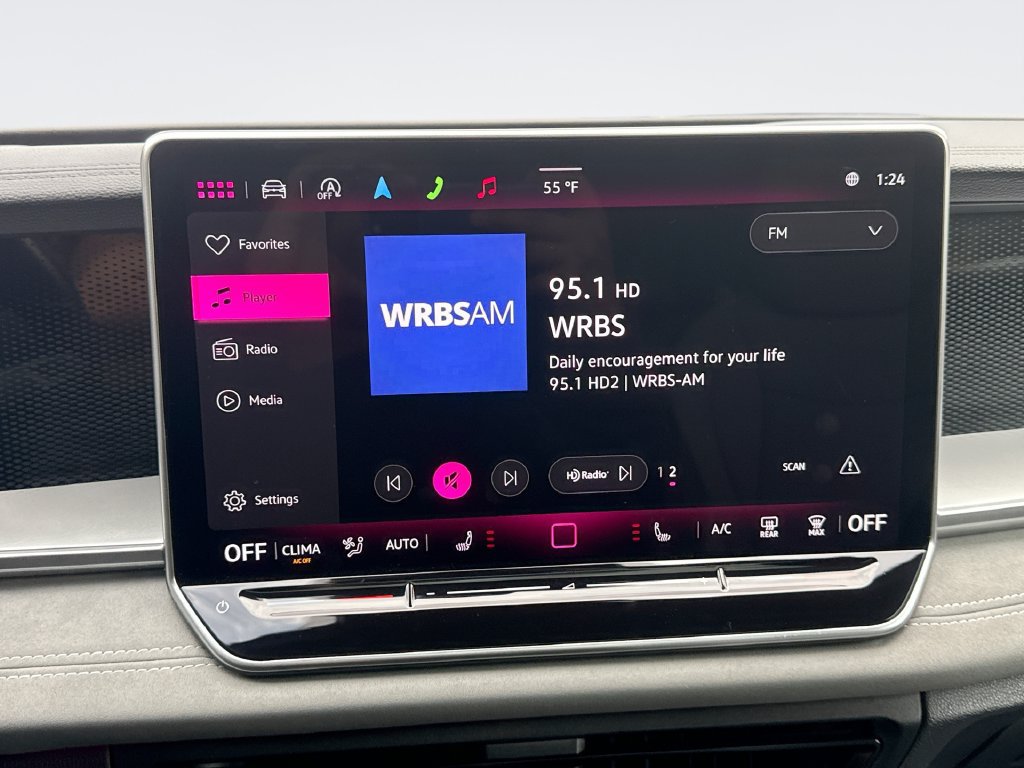 Used 2025 Volkswagen Tiguan SE R-Line AWD/4WD image 12