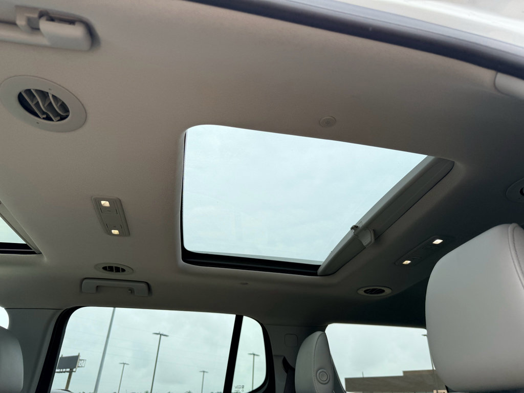 Used 2017 GMC Acadia SLT FWD image 22