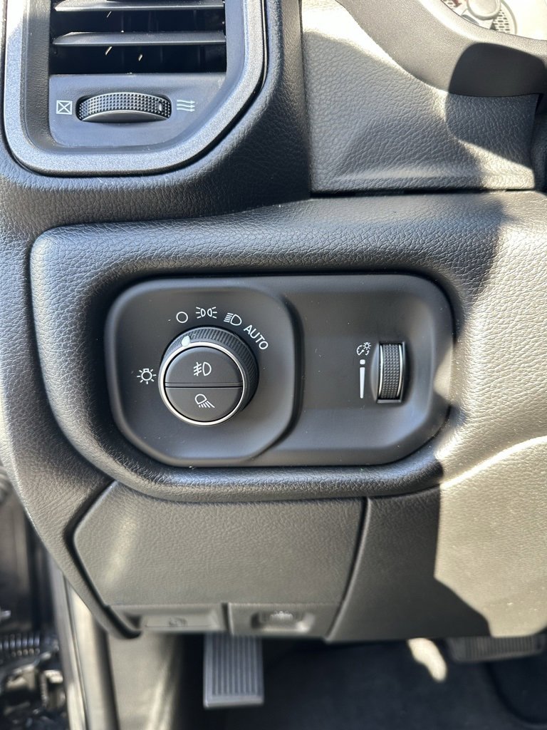 Used 2025 RAM 3500 Tradesman image 9