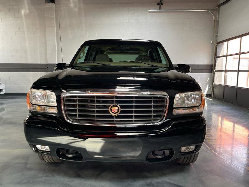 Used 1999 Cadillac Escalade 4WD image 5