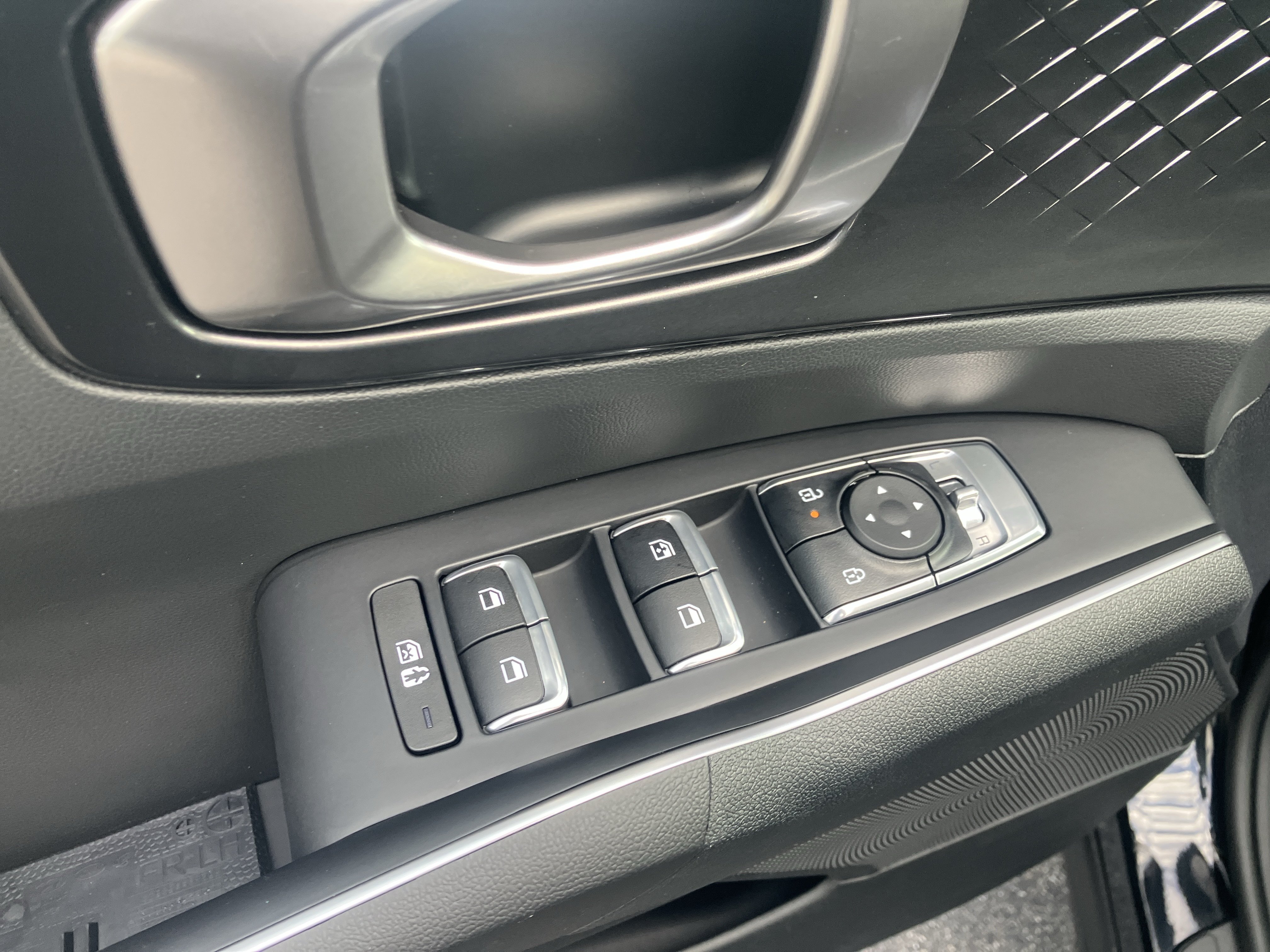 Used 2025 Kia Sorento EX FWD image 18