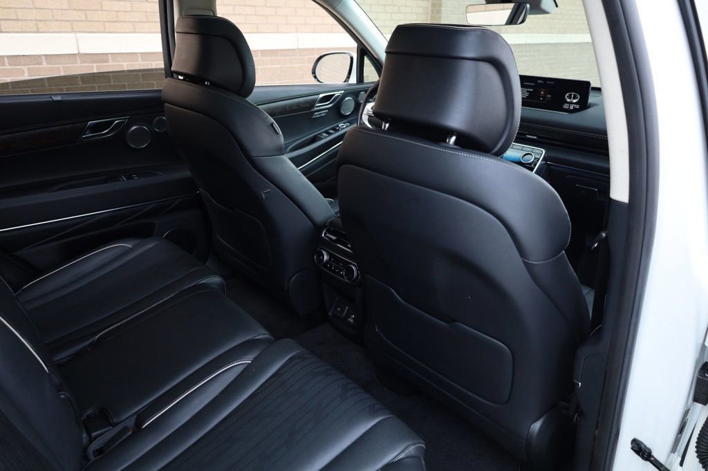 Used 2022 Genesis GV80 3.5T w/ Advanced Package 06 image 25