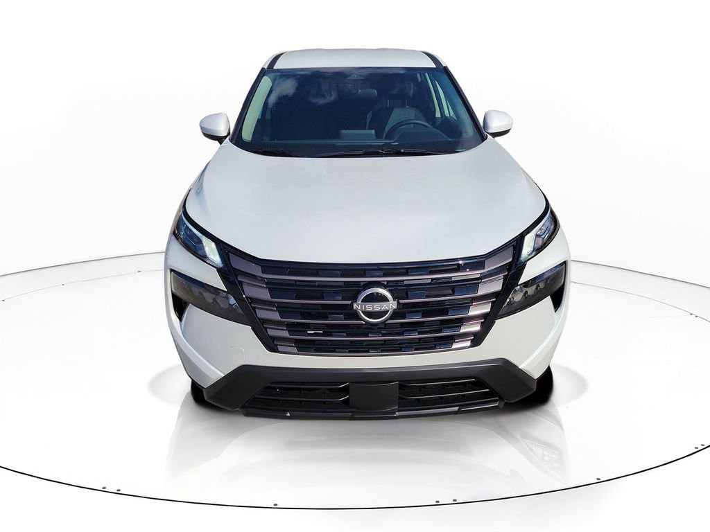 New 2026 Nissan Rogue SV FWD image 2