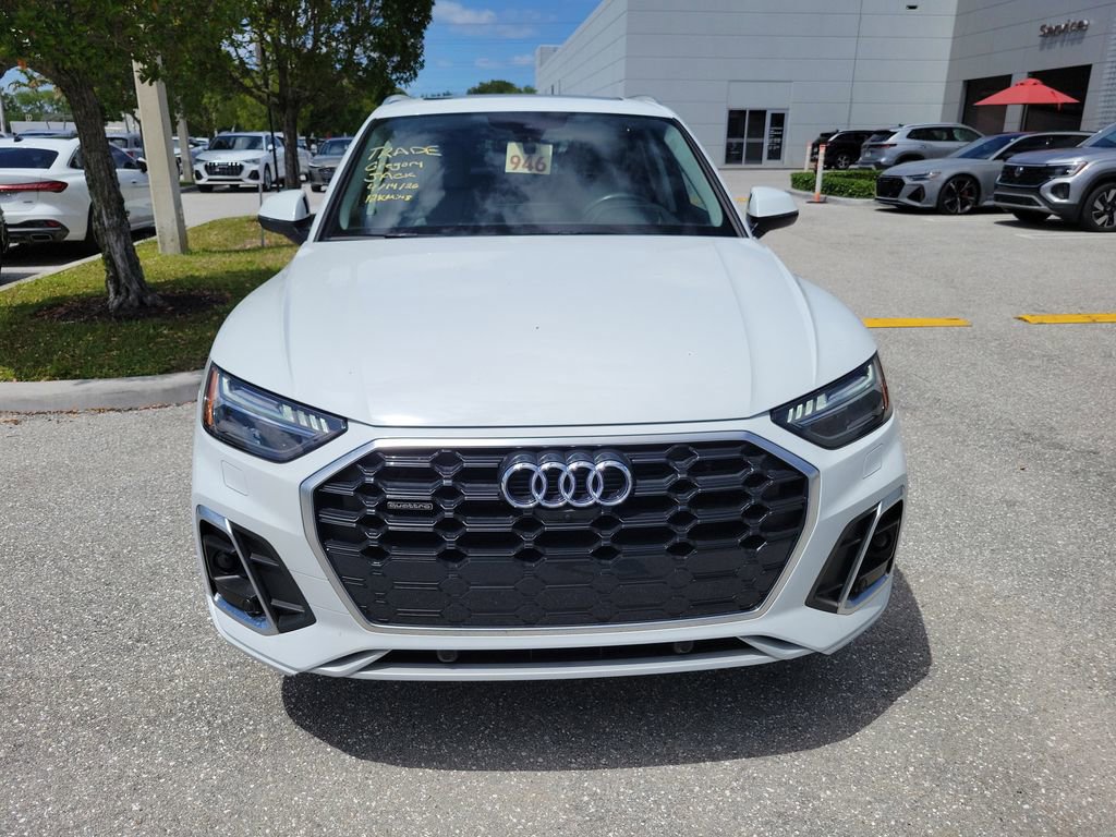 Used 2024 Audi Q5 2.0T Prestige image 2