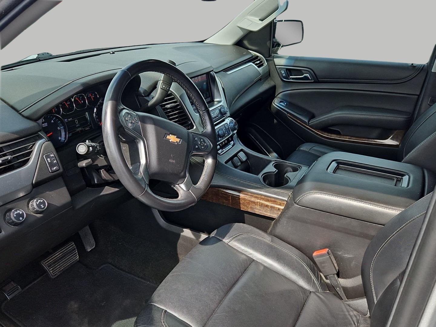 Used 2018 Chevrolet Suburban LT AWD/4WD image 14