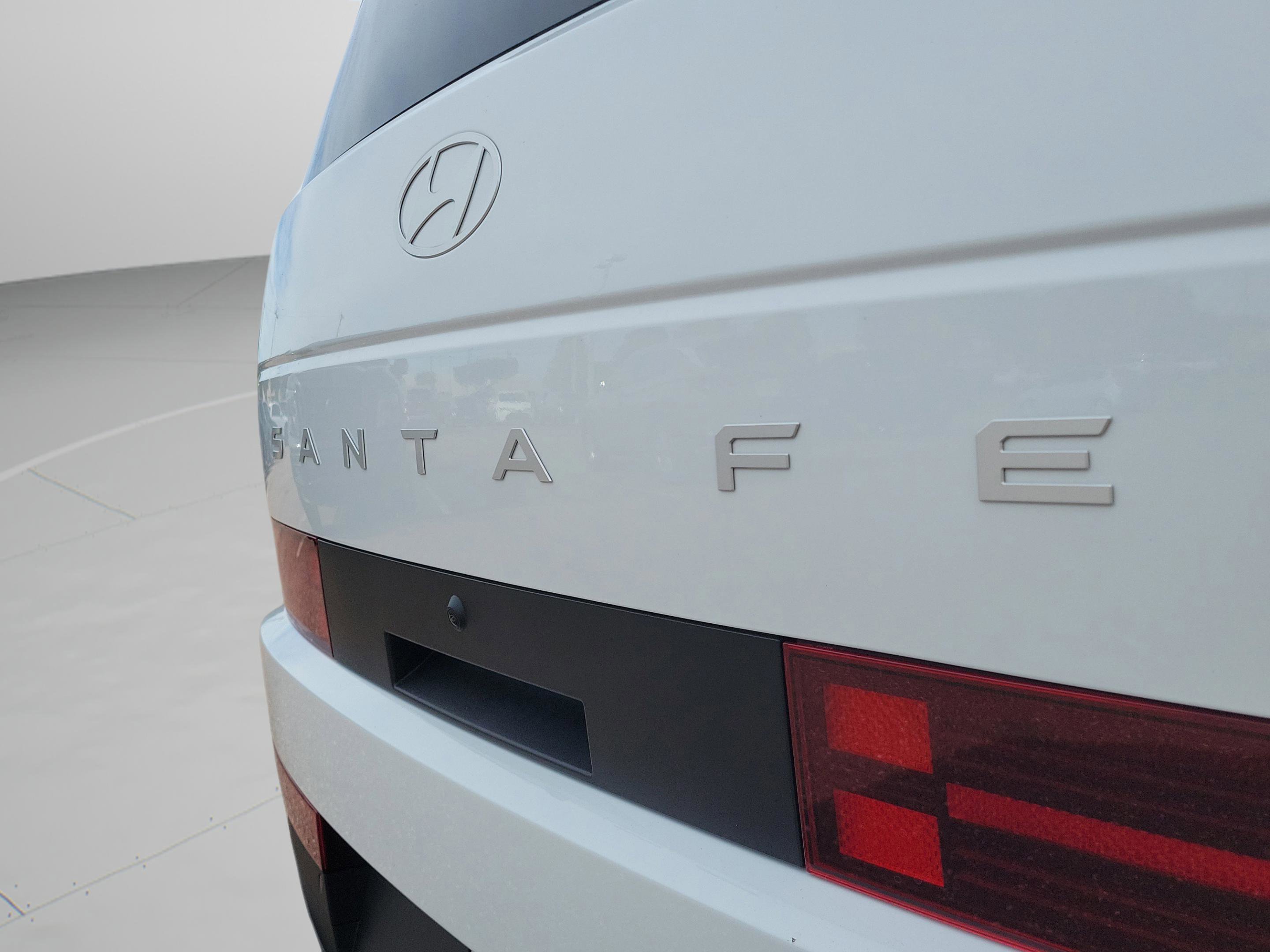 New 2026 Hyundai Santa Fe SE image 32