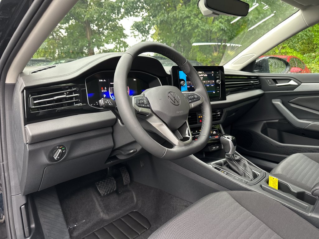 New 2027 Volkswagen Jetta S FWD image 11