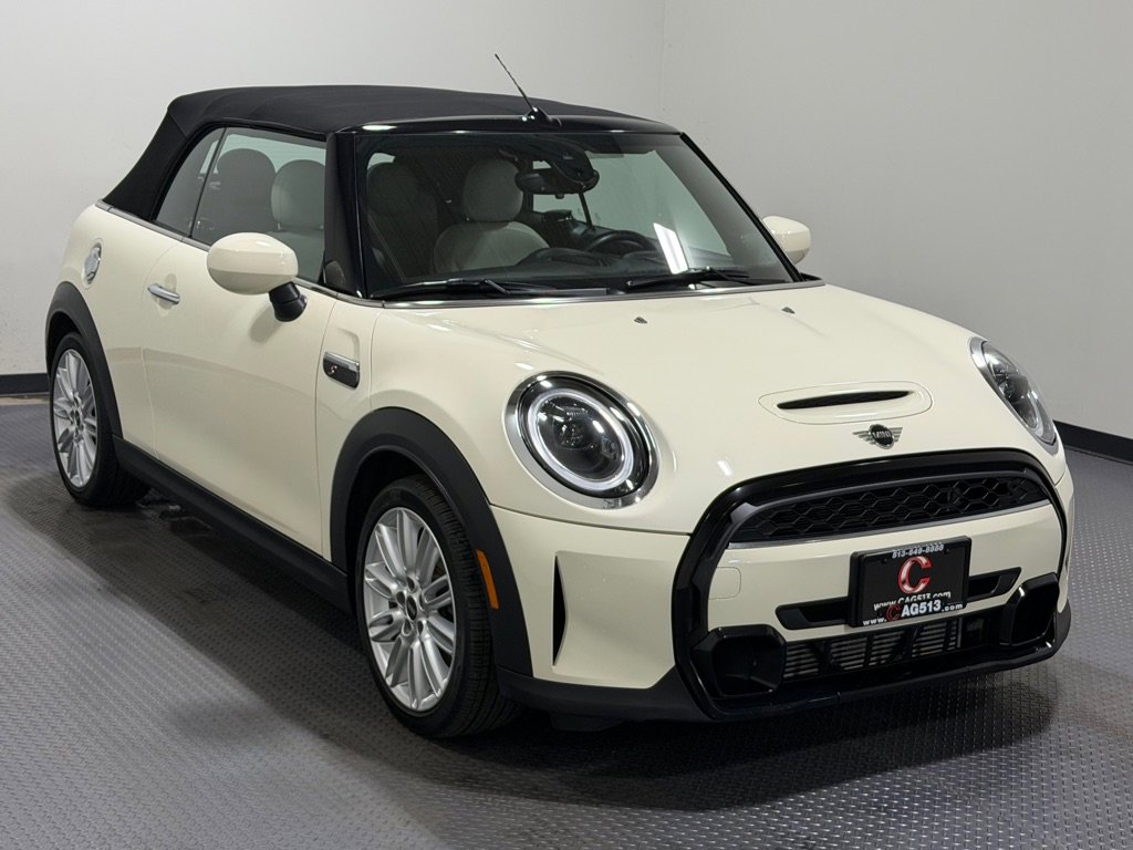 Used 2022 MINI Cooper S image 4