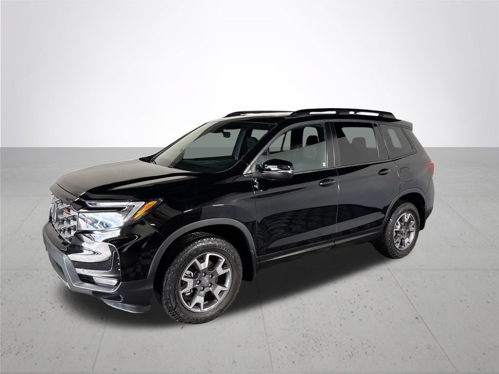 Used 2022 Honda Passport TrailSport image 2