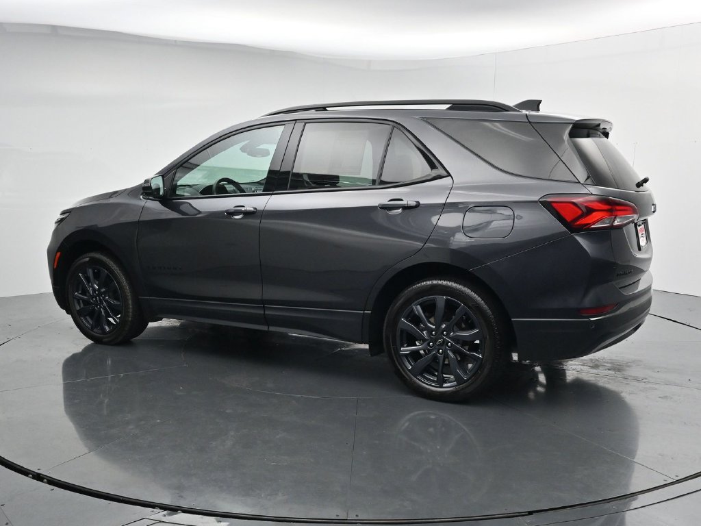 Used 2022 Chevrolet Equinox RS w/ RS Leather Package AWD/4WD image 5