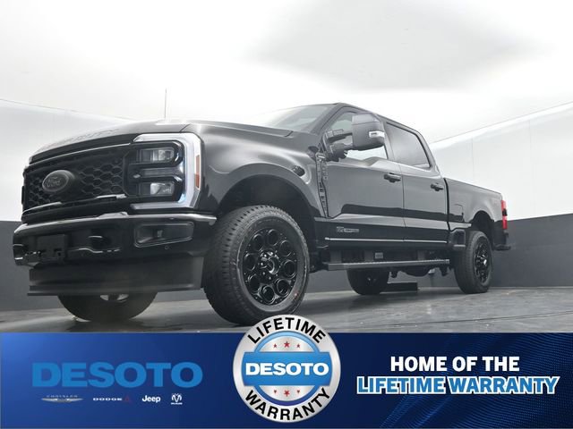 New 2026 Ford F250 Lariat w/ Black Appearance Package image 46