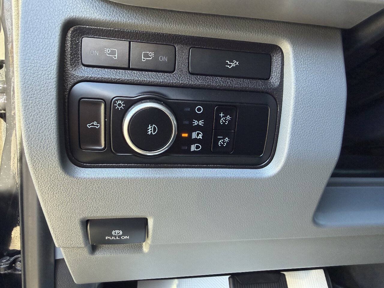 Used 2024 Ford F250 XLT w/ Black Appearance Package AWD/4WD image 20