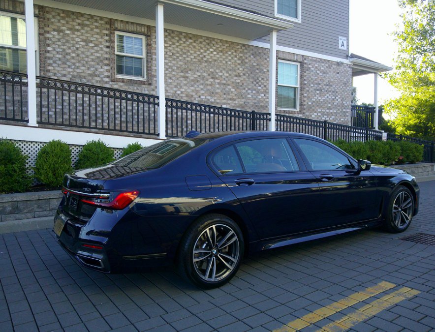 Used 2021 BMW 750i xDrive w/ Luxury Rear Seating Package AWD/4WD image 91
